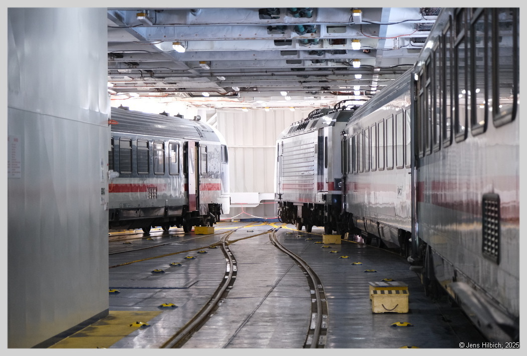 http://www.eisenbahn-und-mehr.de/Bilder/DSO/2025_Sizilien/2025-05-13%2015-05-25%20-%20DSCF2317.JPG
