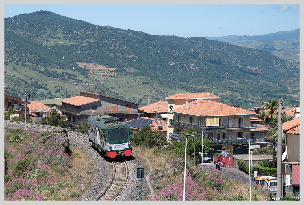 http://www.eisenbahn-und-mehr.de/Bilder/DSO/2025_Sizilien/2025-05-22%2011-20-06%20-%20DSCF2926.JPG