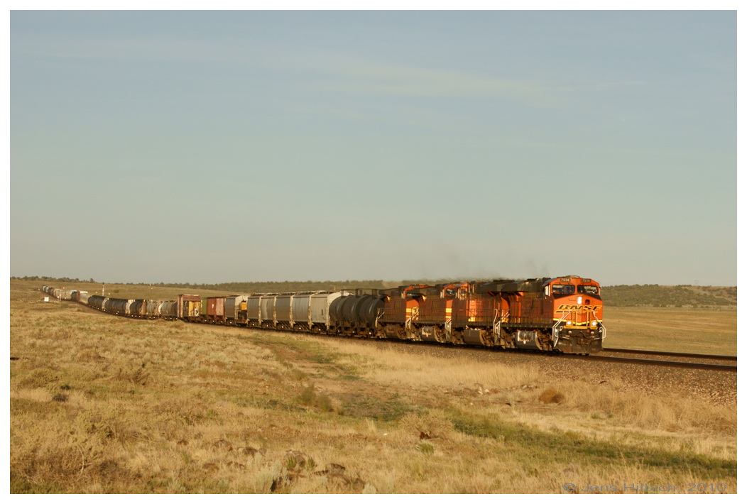 http://www.eisenbahn-und-mehr.de/Bilder/USA_Urlaub/2010/Tag12/2010-06-03%2019-04-28%20-%20DSC06956%20JH.jpg